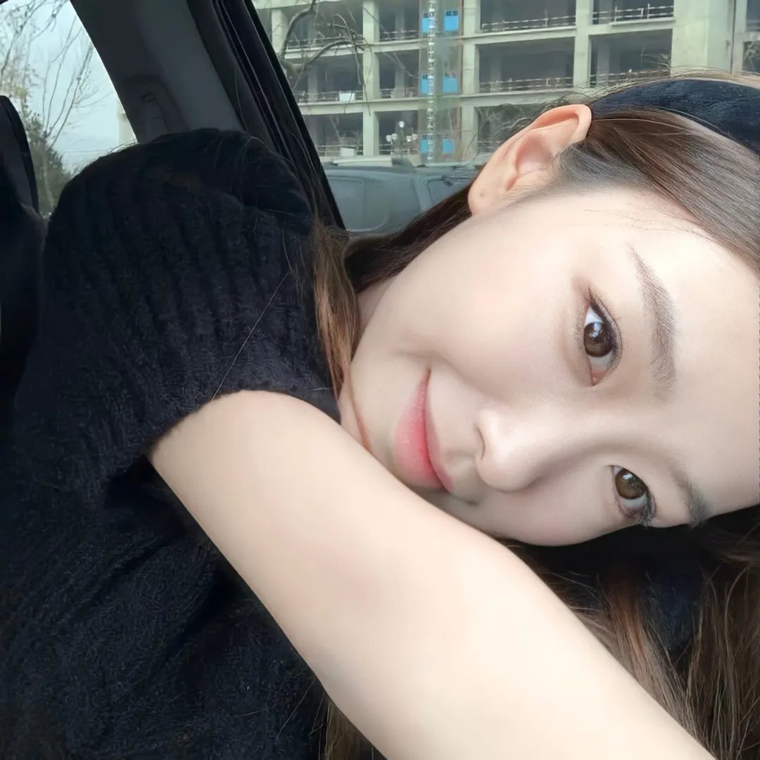 美女与液体人